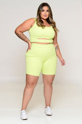 Conjunto Plus Size Cropped e Bermuda Ciclista