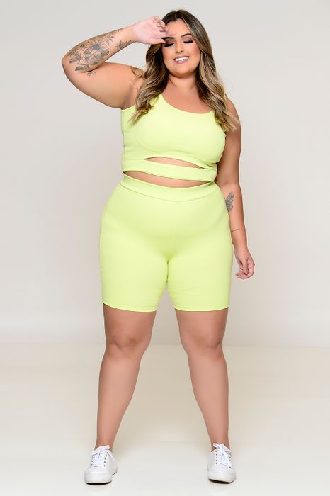 Conjunto Plus Size Cropped e Bermuda Ciclista